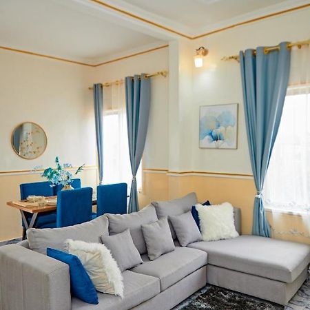 Appartement Avec Vue Panoramique Two Or Three Rooms Yaounde Luaran gambar