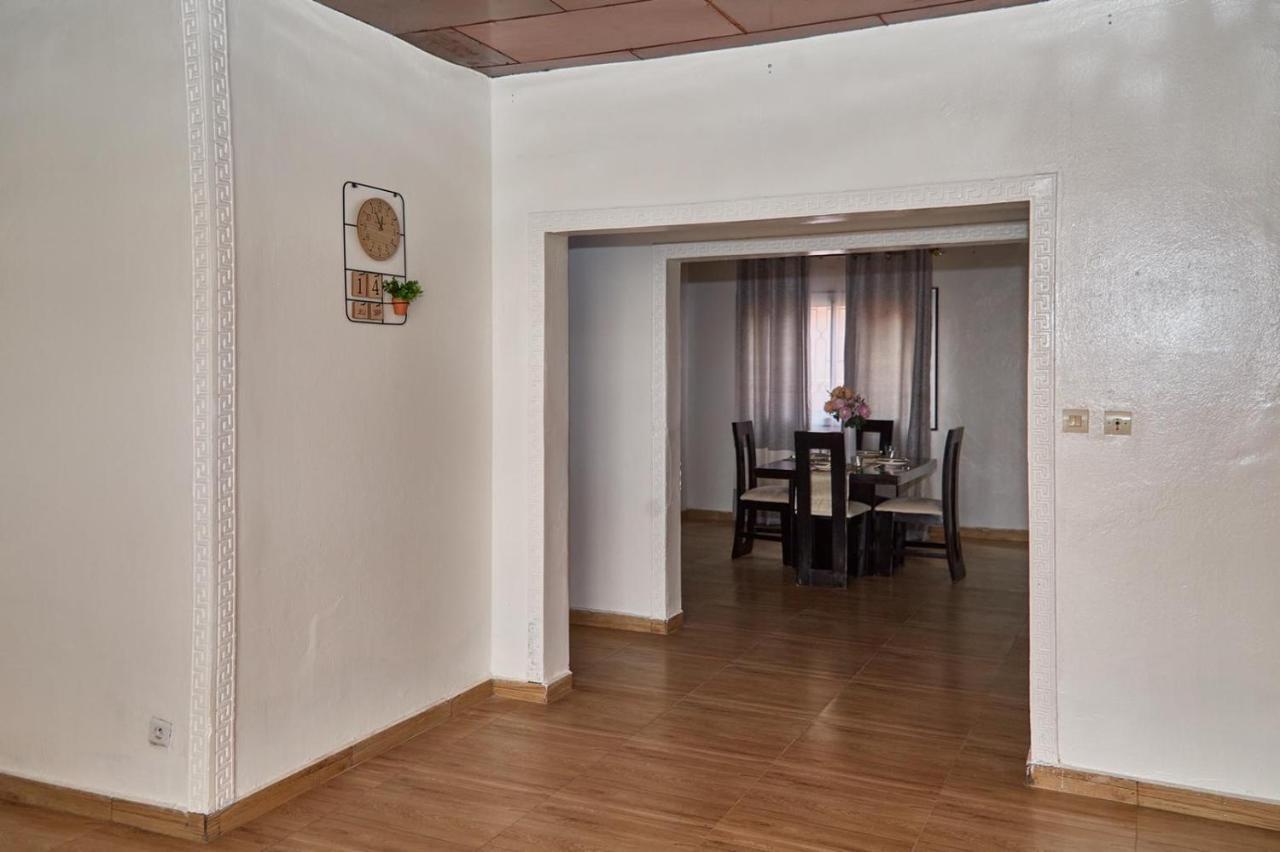Appartement Avec Vue Panoramique Two Or Three Rooms Yaounde Luaran gambar